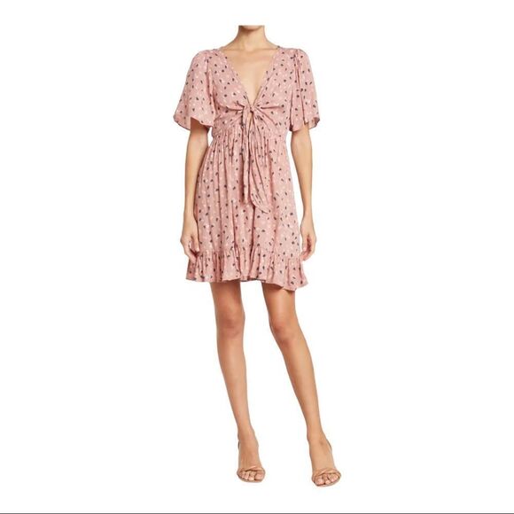 Lush Flutter Sleeve Midi Flounce Dress in Blush Print M - Picture 2 of 11
